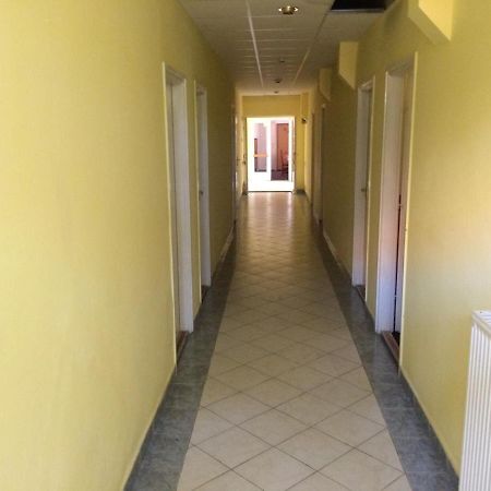 Bed and Breakfast Fenyves Panzio à Siófok Extérieur photo