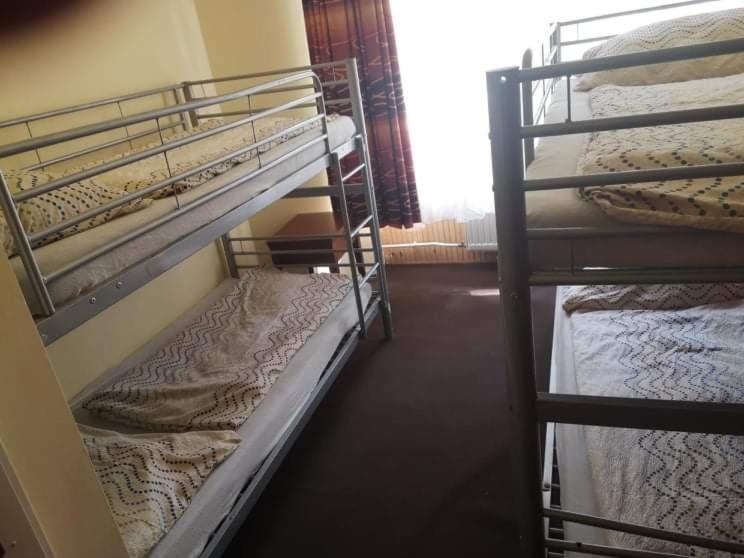 Bed and Breakfast Fenyves Panzio à Siófok Extérieur photo